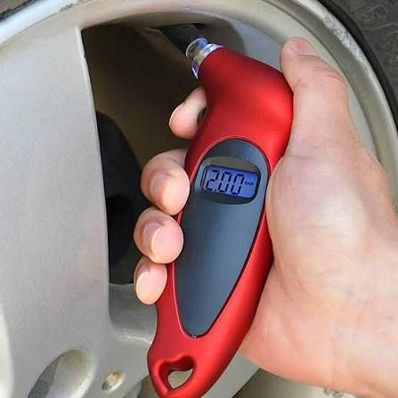 Tire Pressure Gauge (Digital)